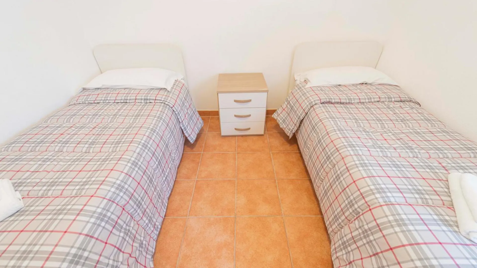 096 - Casa Al Borgo Cavi Di Lavagna, 150 Metri Dal Mare Apartment